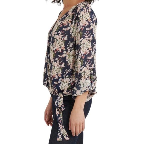 Lucky Brand Blue Multicolor Sawyer Floral Wrap Side Tie Top, Size Medium - Picture 2 of 14